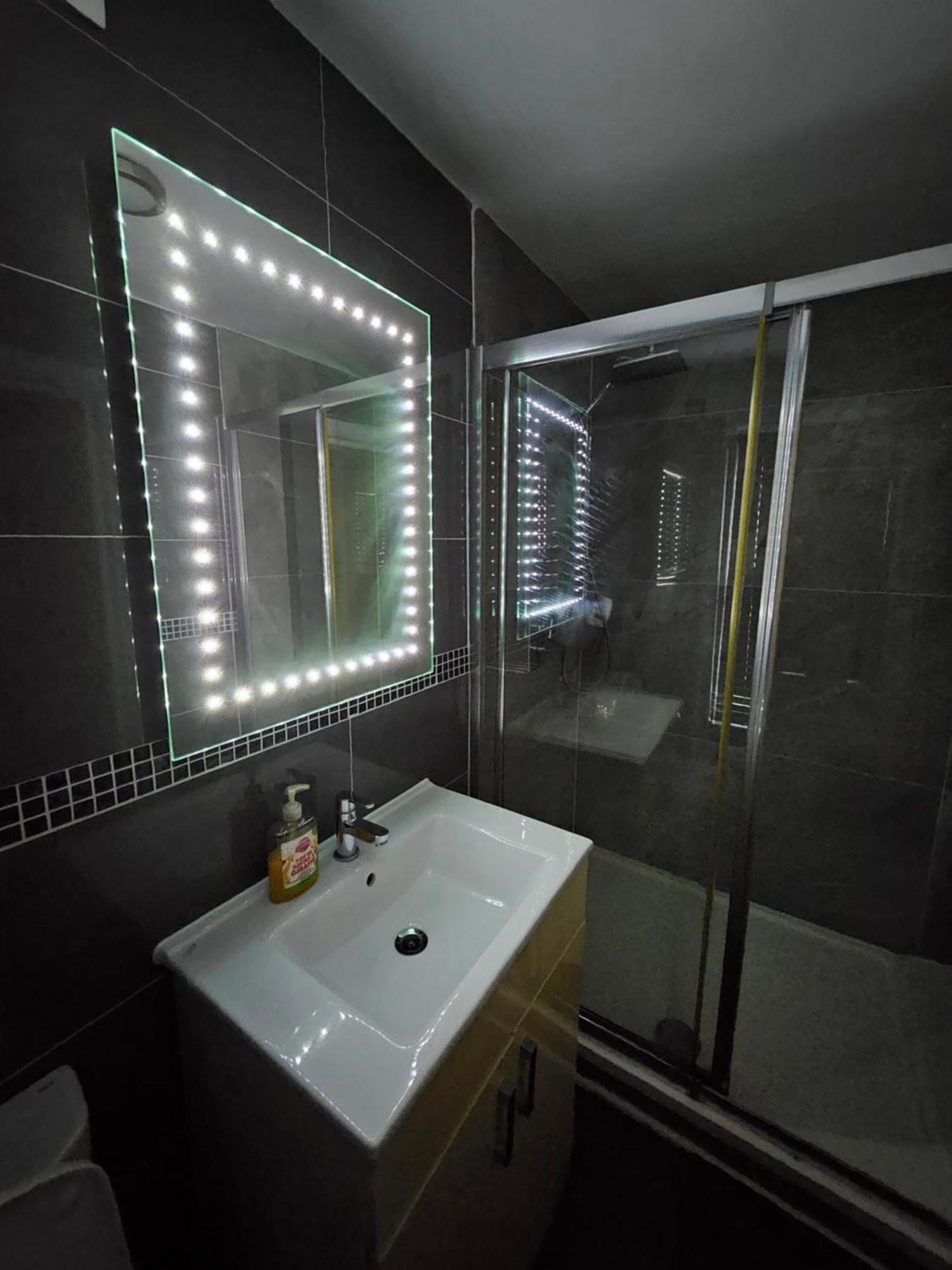 Appartamento Snoozeden Westmead, Windsor Esterno foto